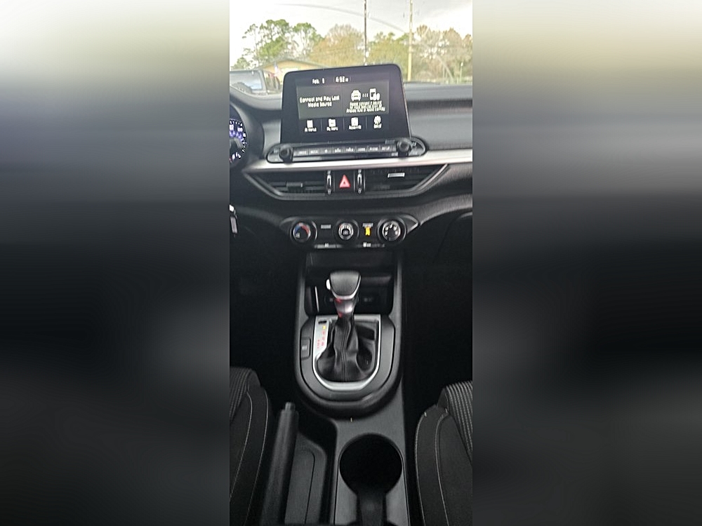 2024 Kia Forte LXS - Photo 238