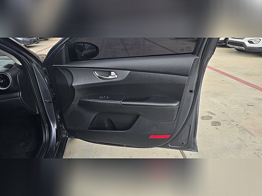 2024 Kia Forte LXS - Photo 250