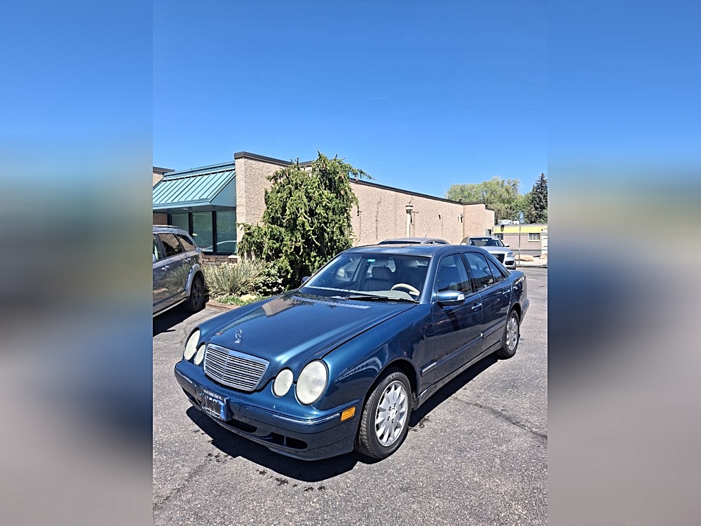 2000 Mercedes-Benz E-Class E320 4matic Sedan