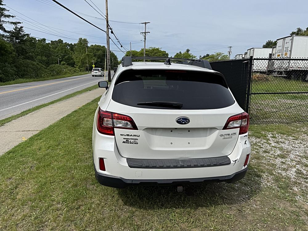 2016 Subaru Outback Limited - Photo 6