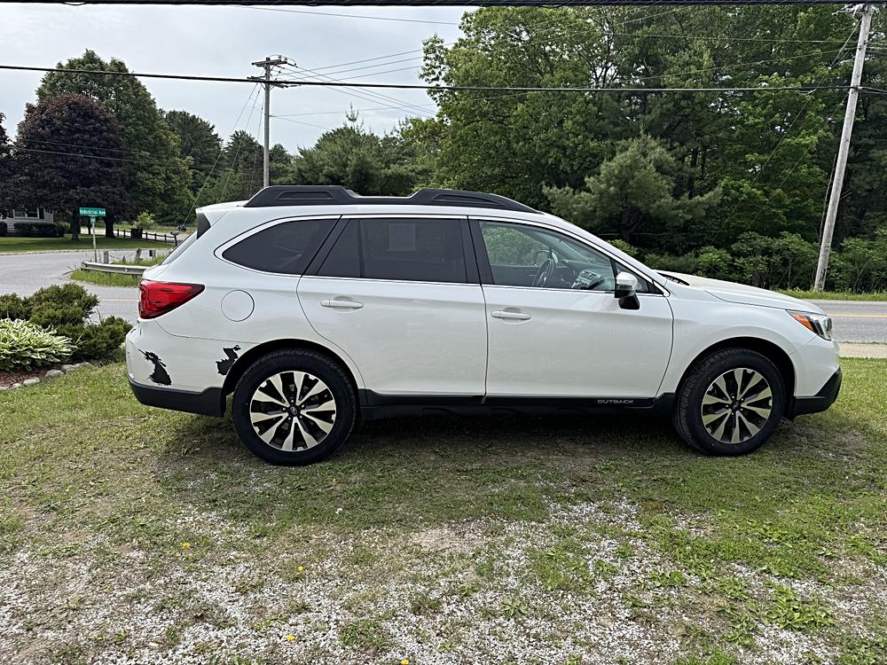 2016 Subaru Outback Limited - Photo 8