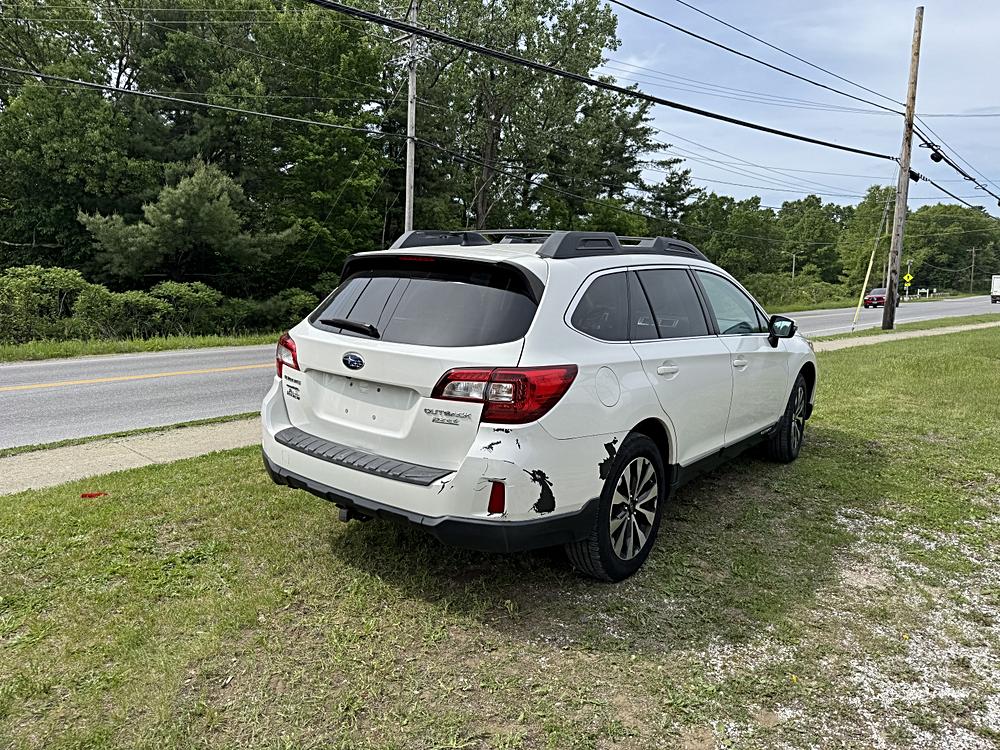 2016 Subaru Outback Limited - Photo 7