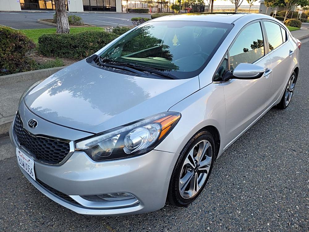 2015 Kia Forte EX AT's photo