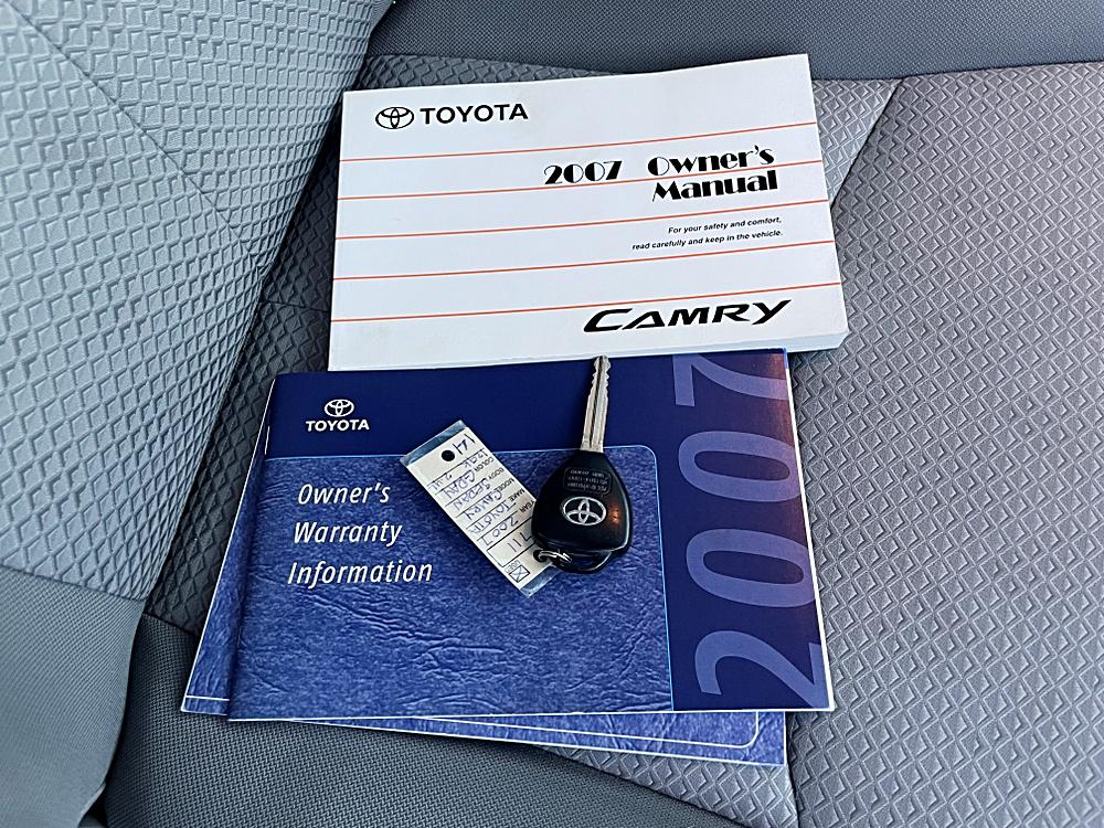 2007 Toyota Camry CE - Photo 17