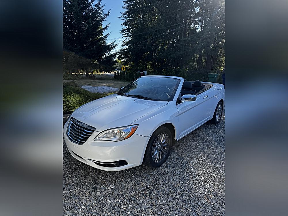 2011 Chrysler 200