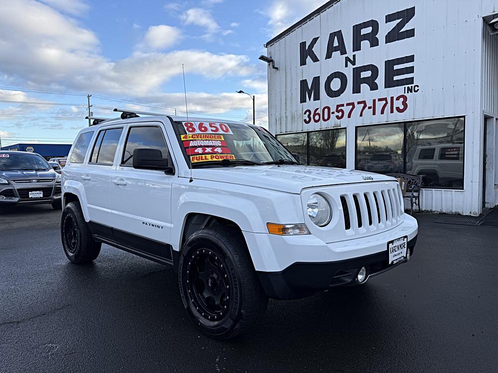 2016 Jeep Patriot Latitude's photo