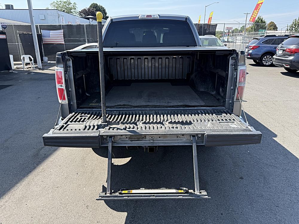 2011 Ford F-150 XLT - Photo 41