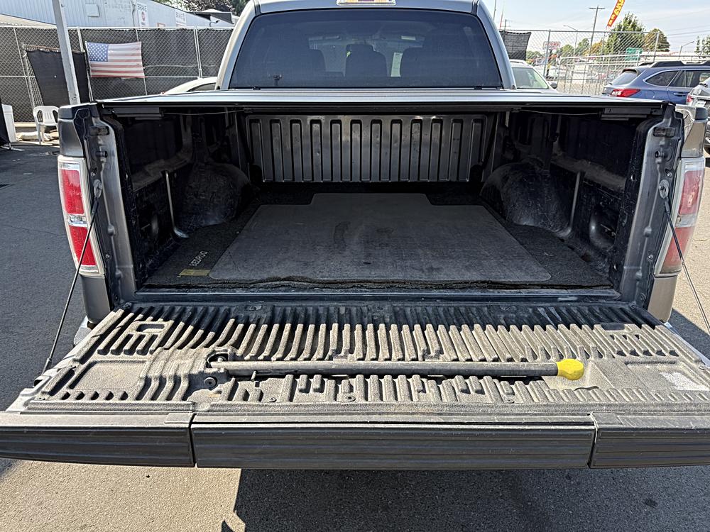 2011 Ford F-150 XLT - Photo 40