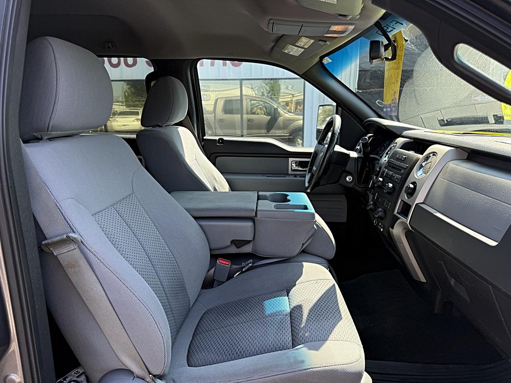 2011 Ford F-150 XLT - Photo 35