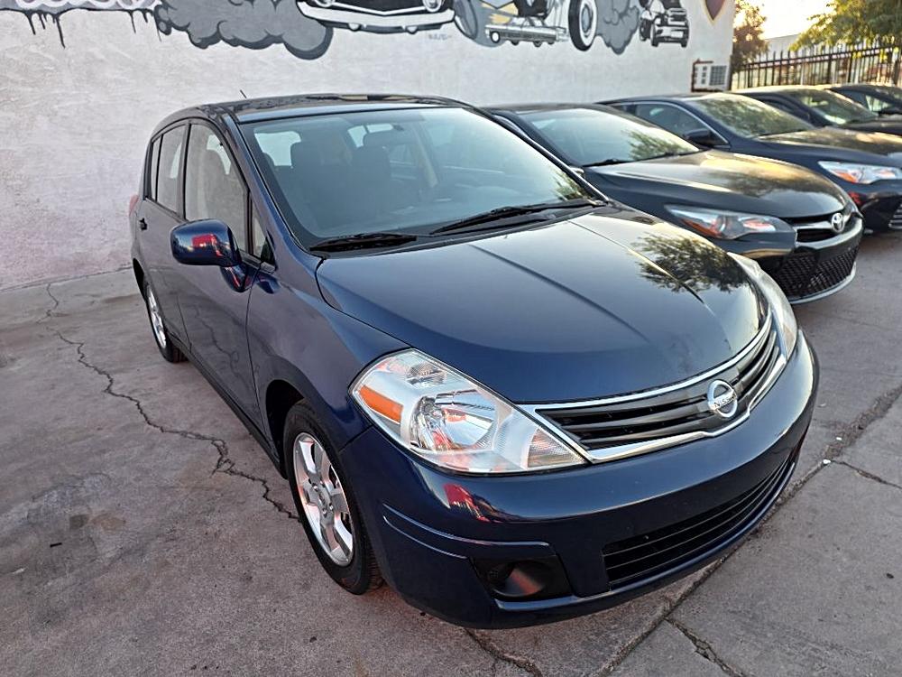 2012 Nissan Versa SL