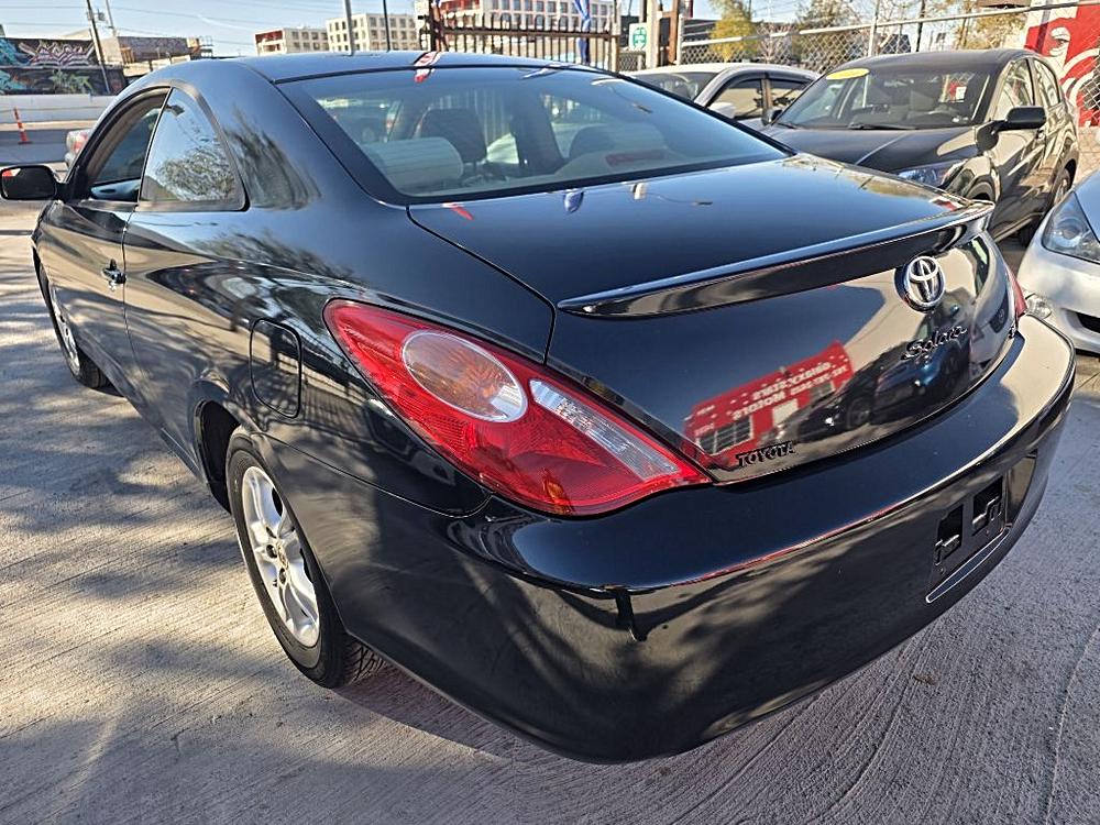 2005 Toyota Camry Solara SE