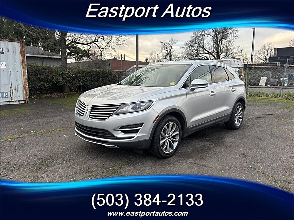 2015 Lincoln MKC Base's photo