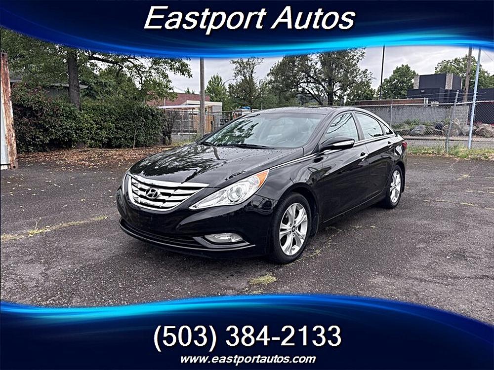2013 Hyundai Sonata Limited I4 A/T's photo