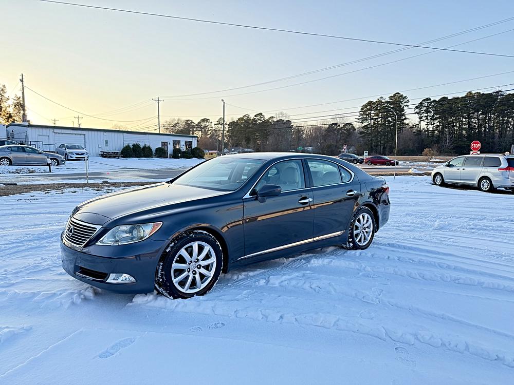 2007 Lexus LS Base