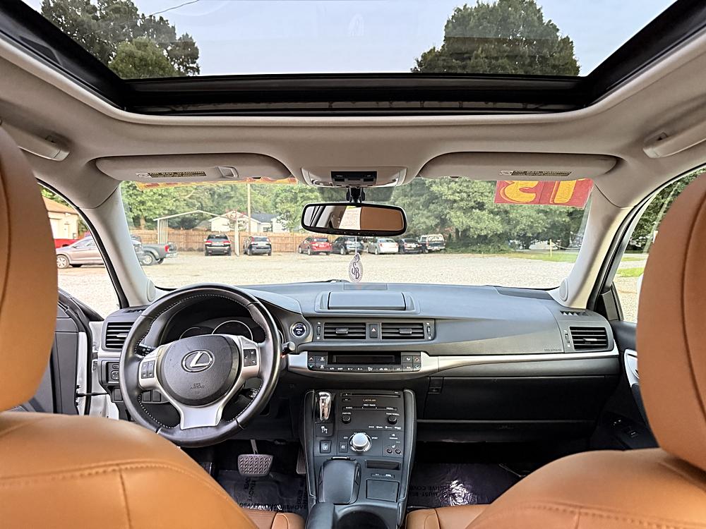 2013 Lexus CT Base - Photo 8