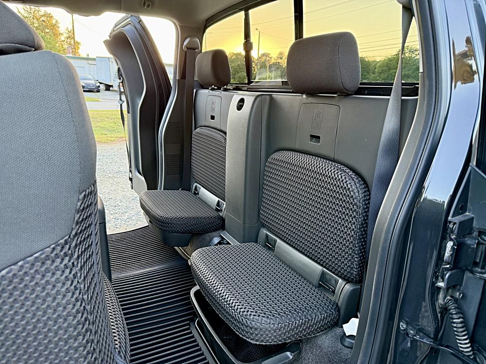 2015 Nissan Frontier SV - Photo 20