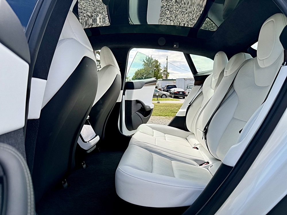 2021 Tesla Model S Long Range Plus - Photo 22
