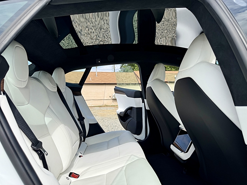 2021 Tesla Model S Long Range Plus - Photo 26