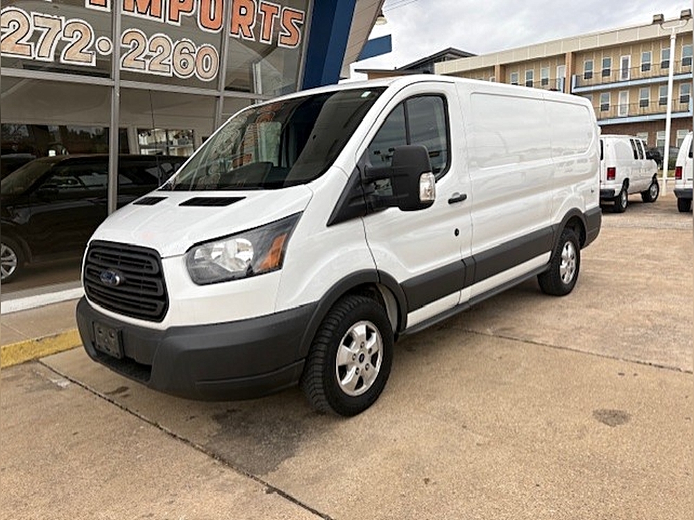 2018 Ford Transit Van Base's photo