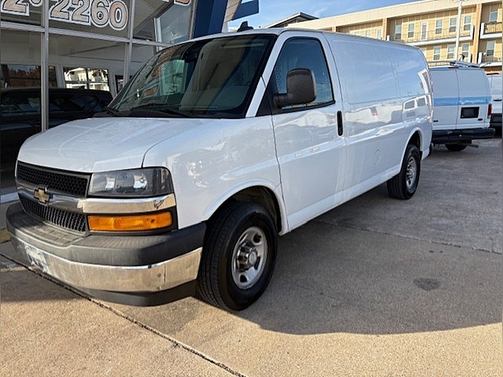 2020 Chevrolet Express Cargo Work Van's photo