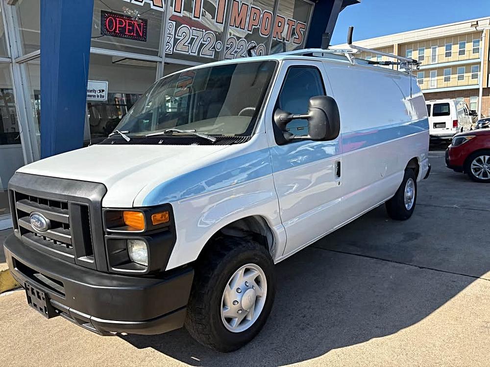 2008 Ford E-Series Econoline Van Commercial