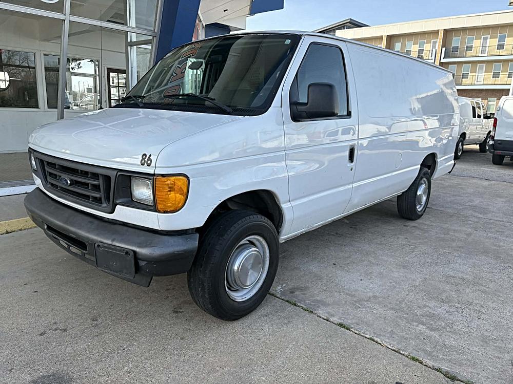 2006 Ford Econoline Van Commercial