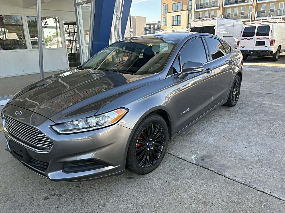 2013 Ford Fusion SE Hybrid