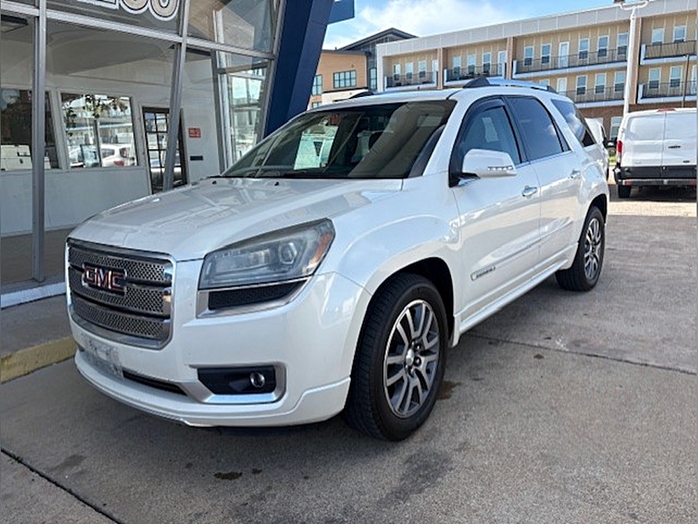 2015 GMC Acadia FWD Denali's photo