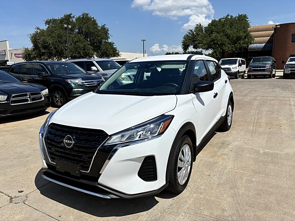 2024 Nissan Kicks 1.6 S's photo
