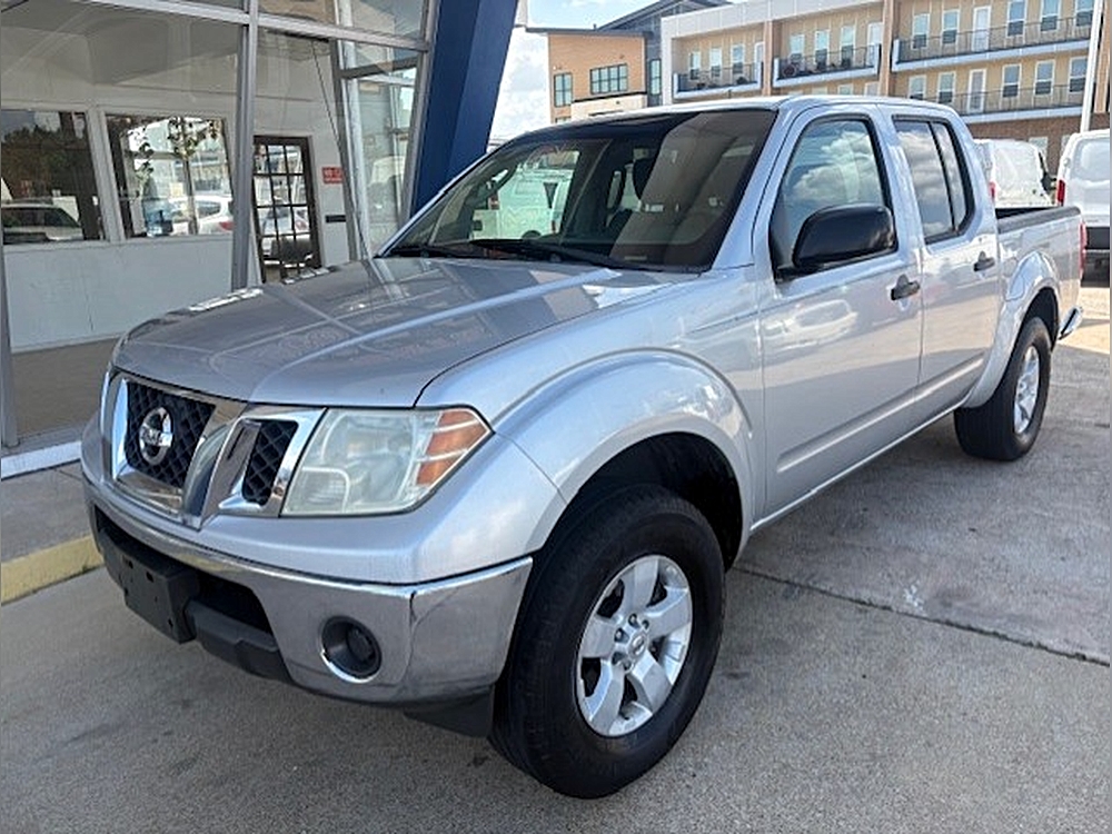 2011 Nissan Frontier 4.0 SV Crew Cab 4X2 AT SWB's photo