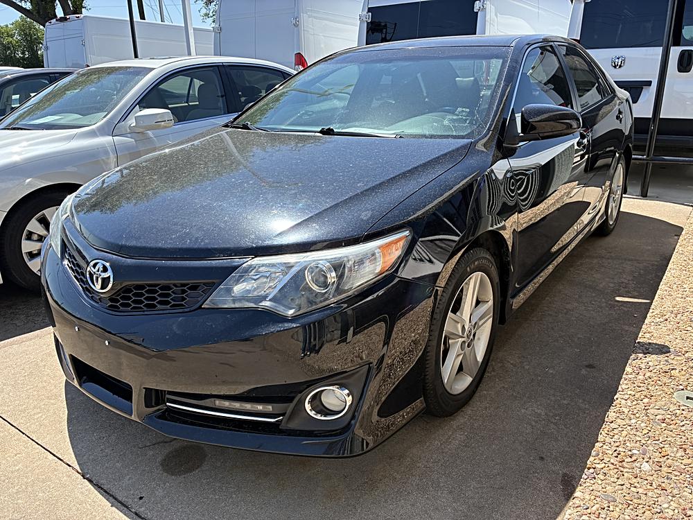 2014 Toyota Camry SE