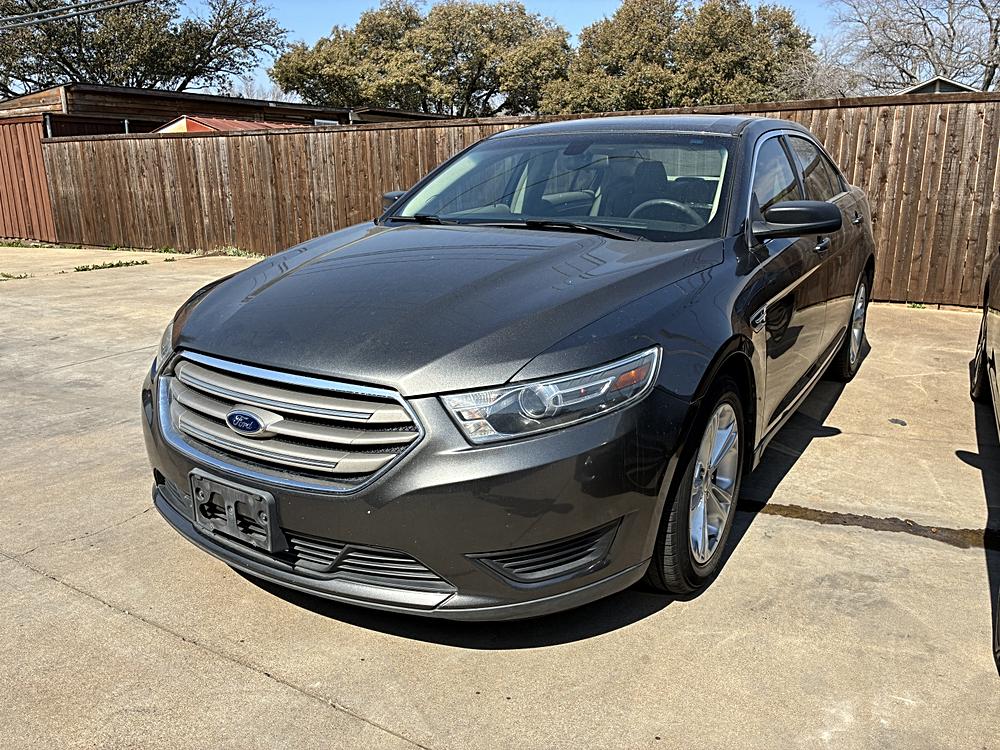 2015 Ford Taurus SE