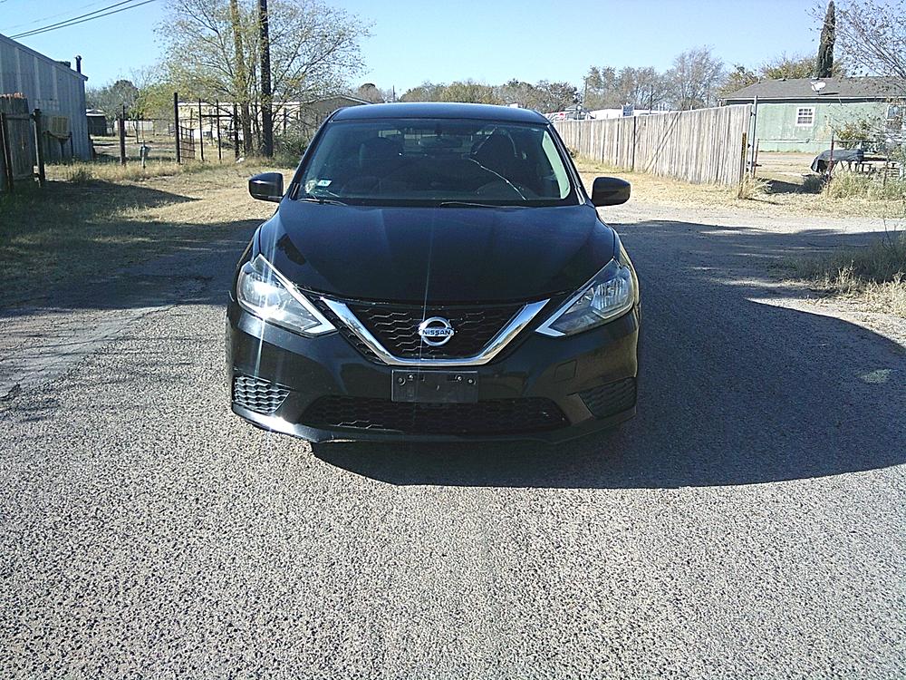 2017 Nissan Sentra SV's photo