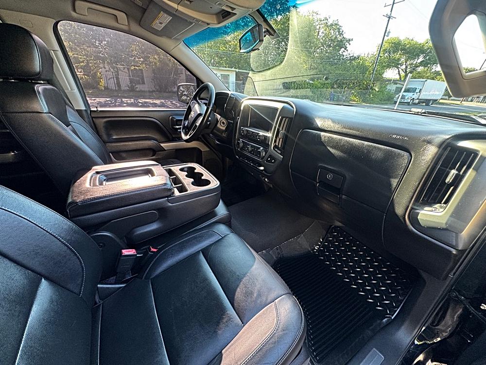 2018 Chevrolet Silverado 1500 LT Z71 - Photo 13