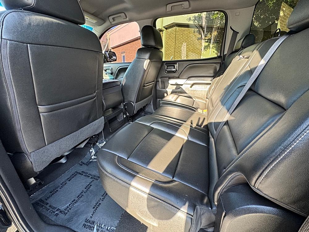 2018 Chevrolet Silverado 1500 LT Z71 - Photo 9