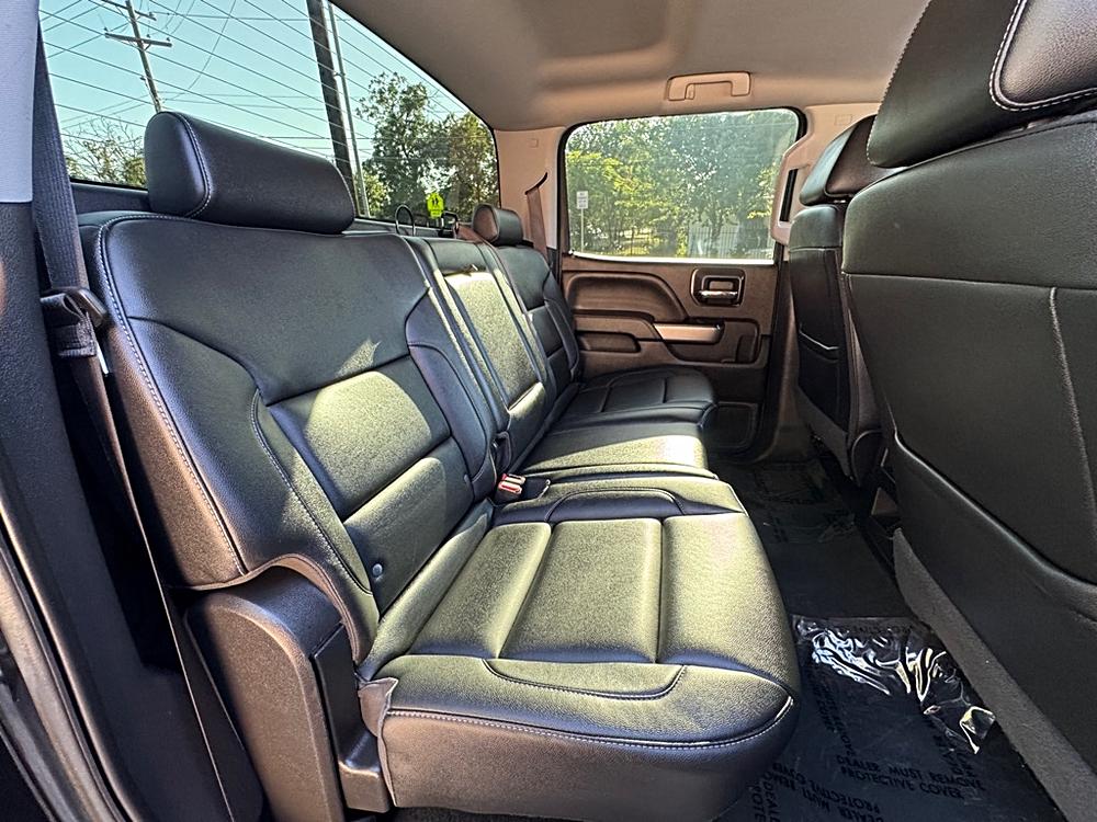 2018 Chevrolet Silverado 1500 LT Z71 - Photo 10