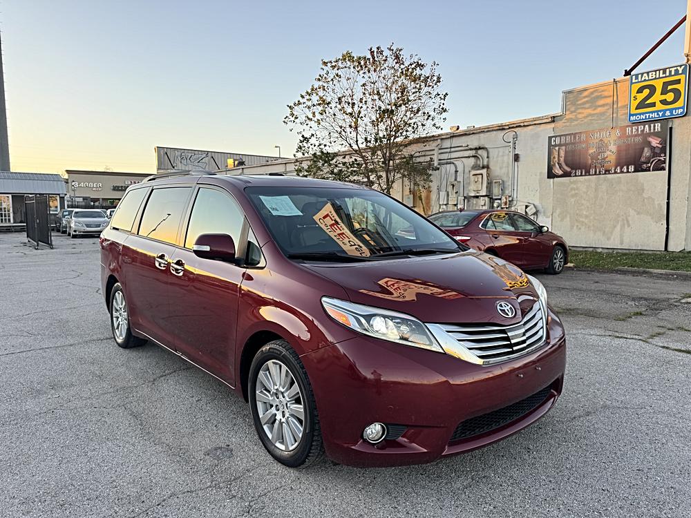 2017 Toyota Sienna Limited Premium