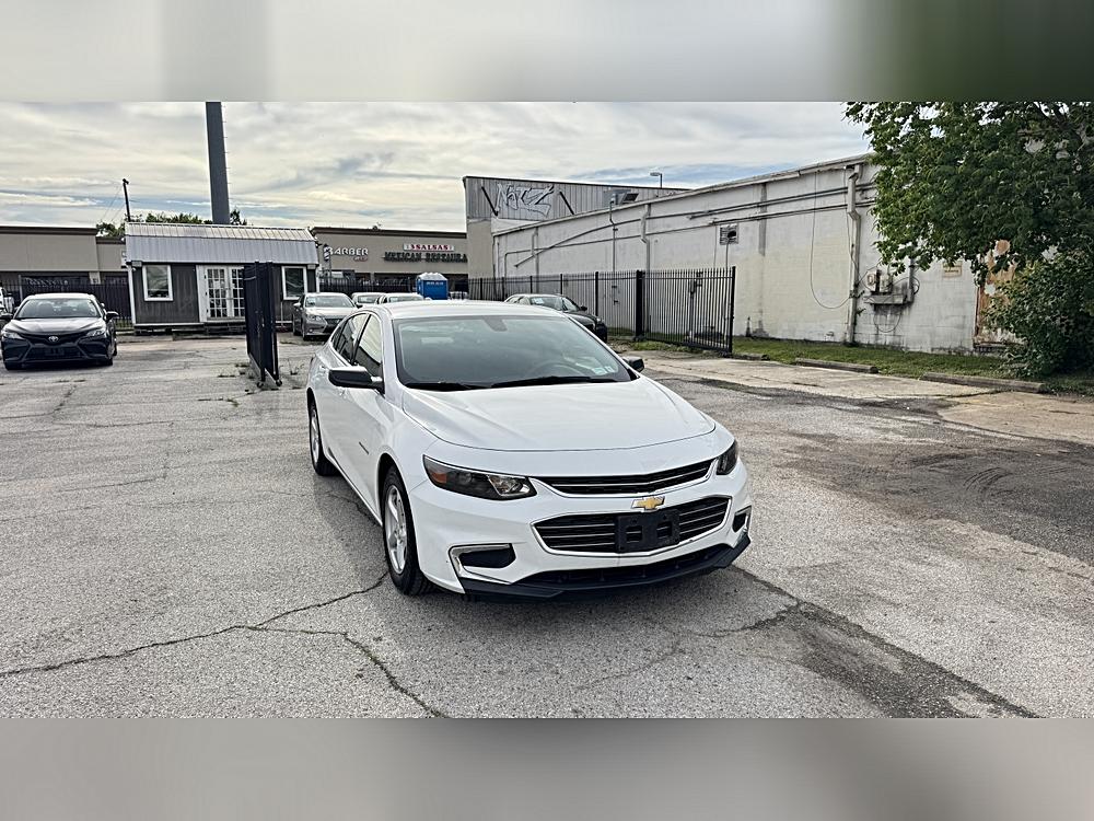 2016 Chevrolet Malibu 1LS's photo