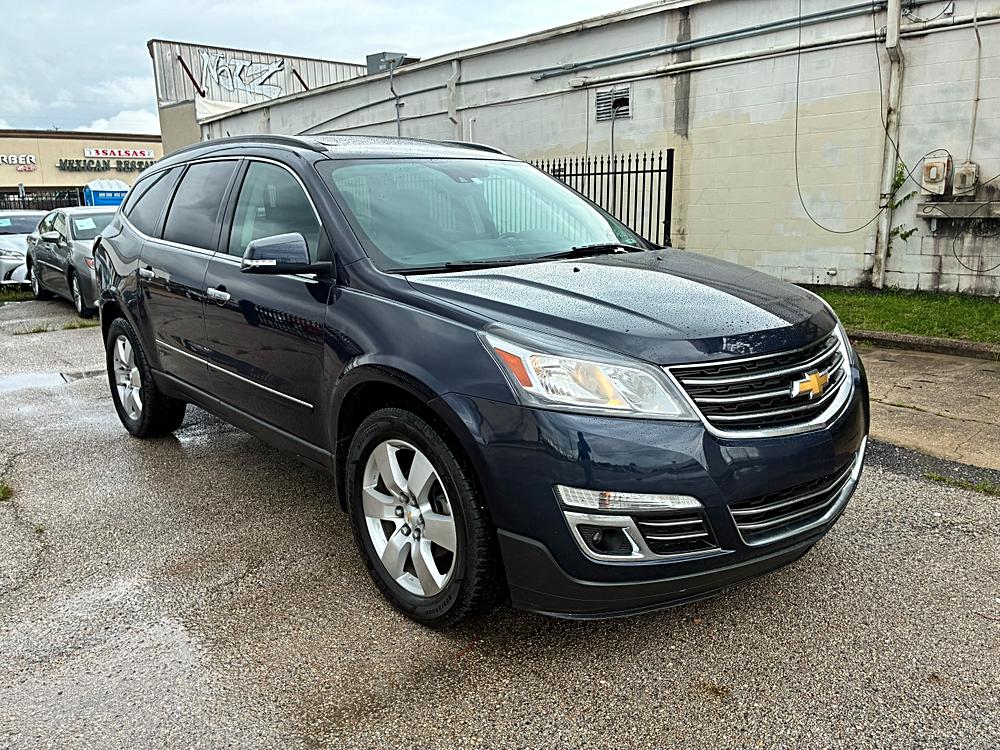 2015 Chevrolet Traverse LTZ FWD's photo