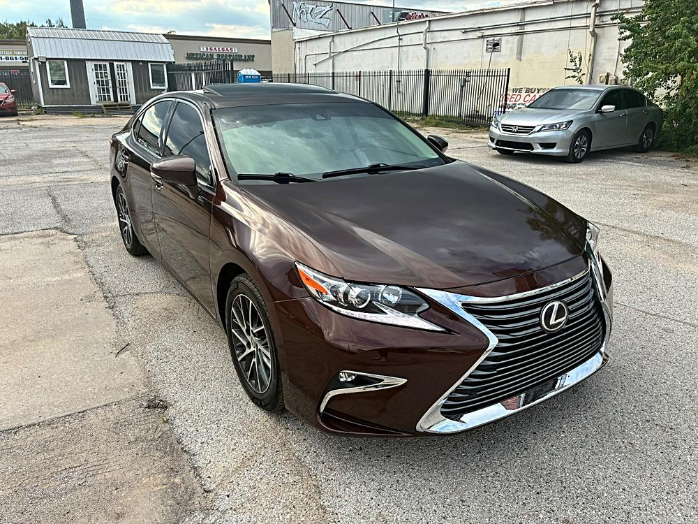 2016 Lexus ES