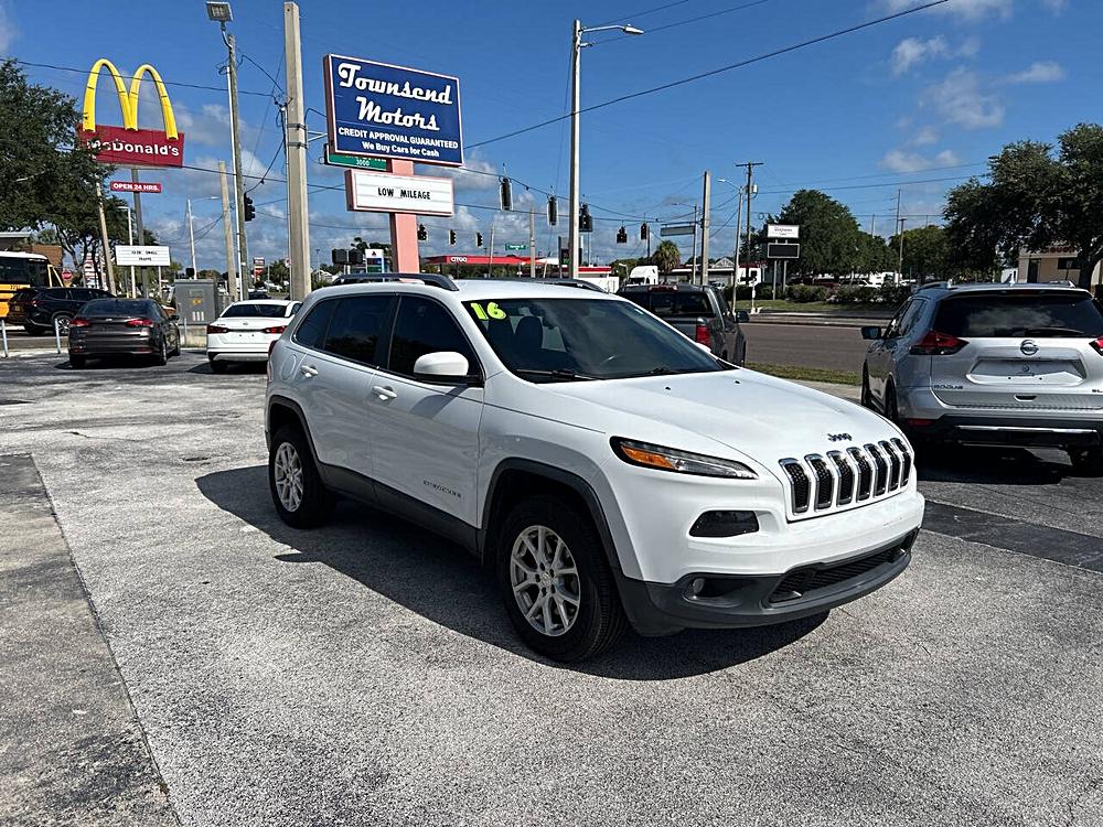 2016 Jeep Cherokee
