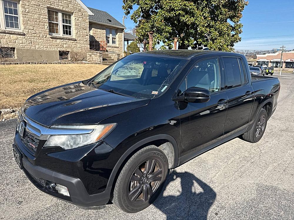 2019 Honda Ridgeline Sport's photo