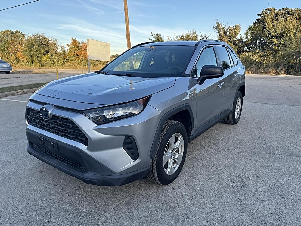 2021 Toyota RAV4 LE