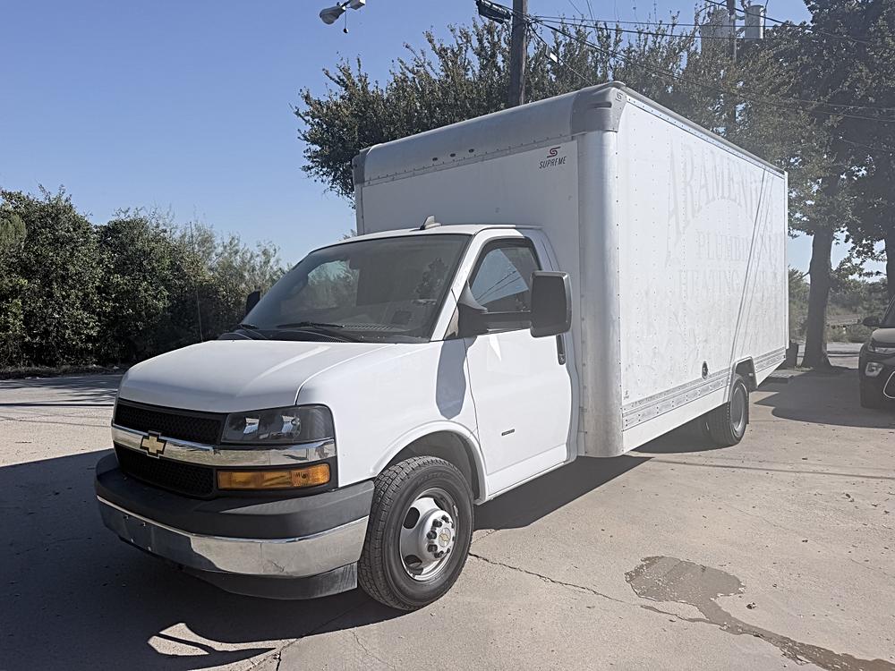 2020 Chevrolet Express Cutaway