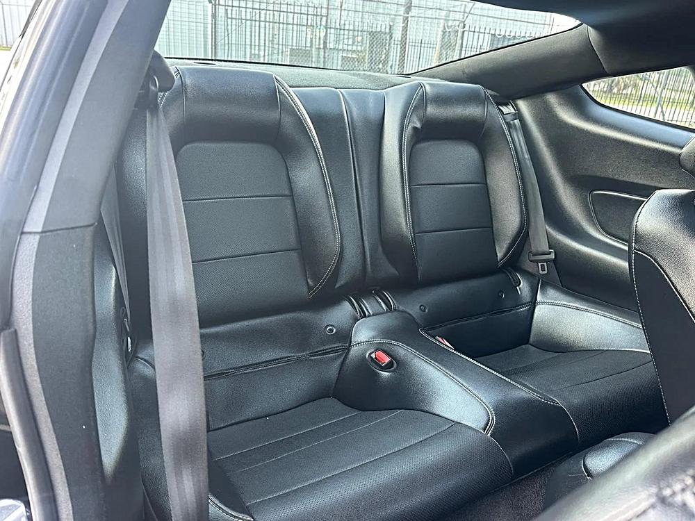 2021 Ford Mustang EcoBoost Premium - Photo 12