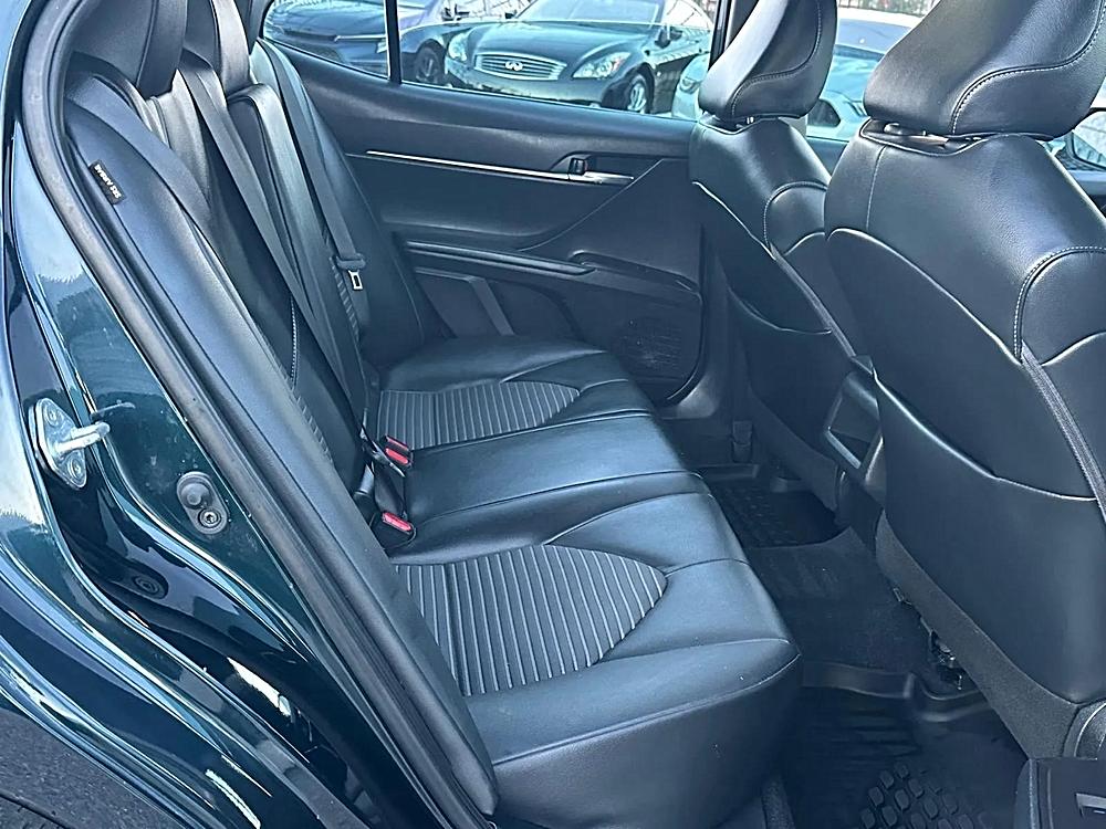 2021 Toyota Camry SE - Photo 12