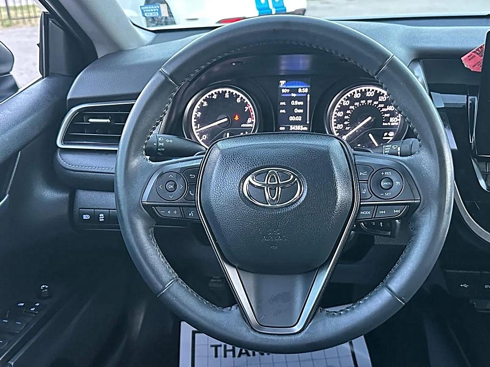 2021 Toyota Camry SE - Photo 14