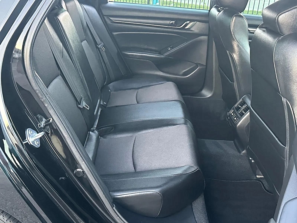 2021 Honda Accord Sport - Photo 14