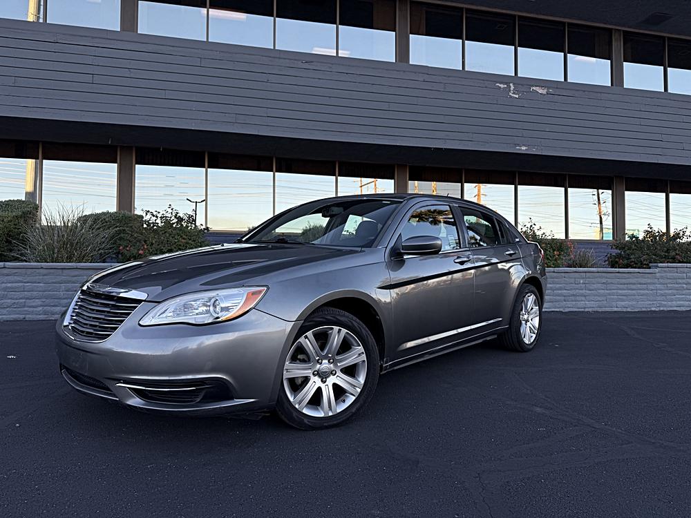 2013 Chrysler 200 Touring