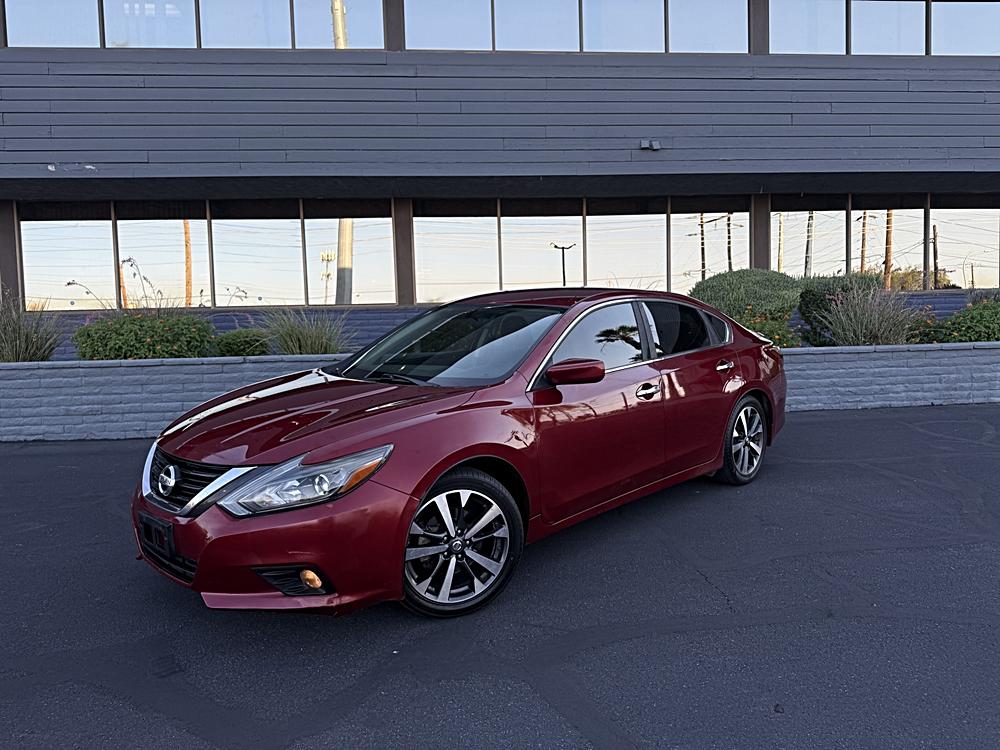 2017 Nissan Altima FWD Automatic
